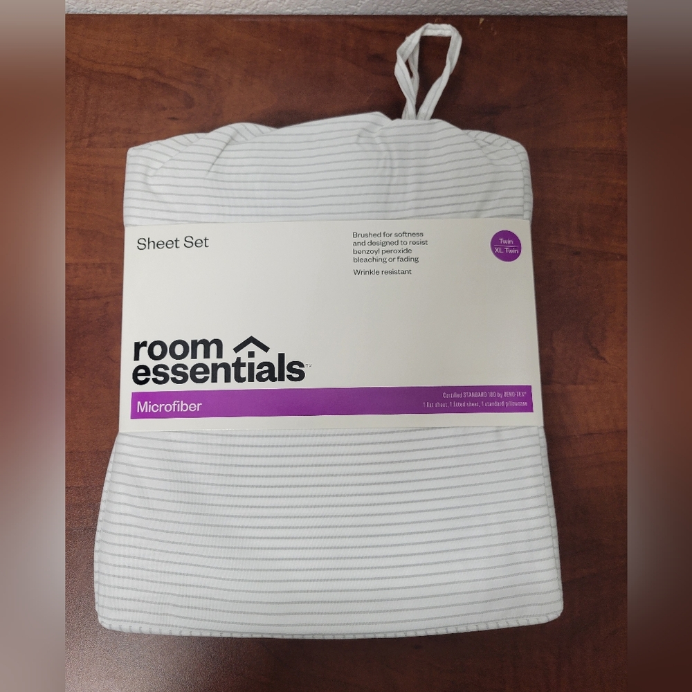 Room Essentials Microfiber Sheet Set with Gray Stripes Twin Nwt